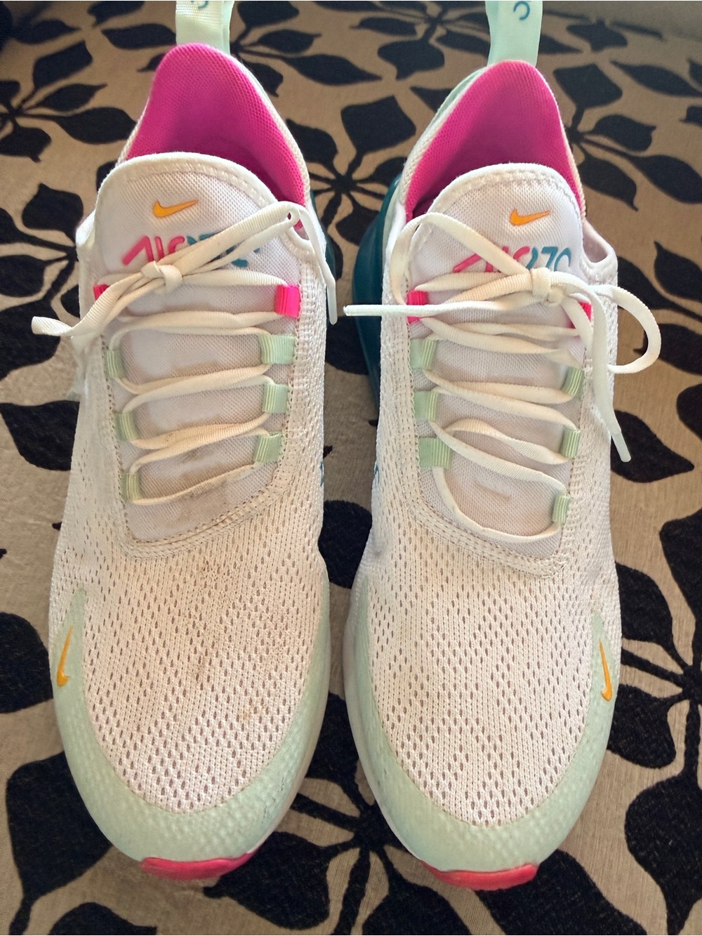 Nike Air Max 270 White Mint Yellow Pink Accents - Picture 5 of 5